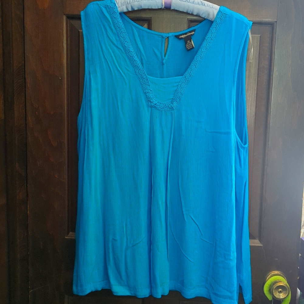 Long blouse with neck trim
